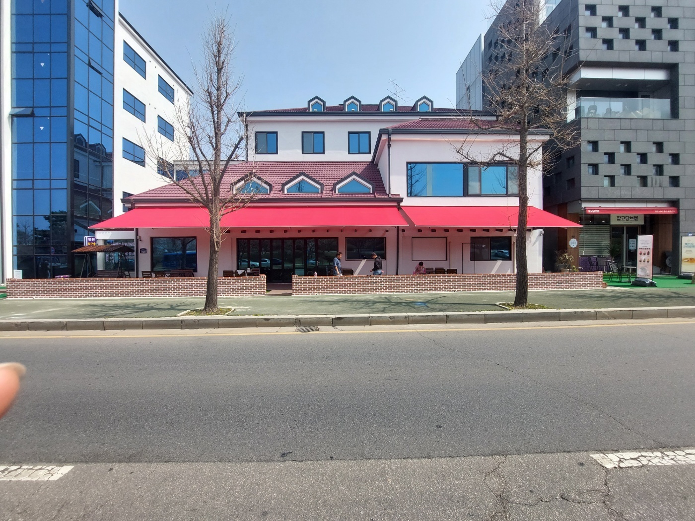 3743828868_dCwrHGFL_87cc6d34f8d646bc5548a1bf6778a06c694d94df.jpg 이미지크게보기